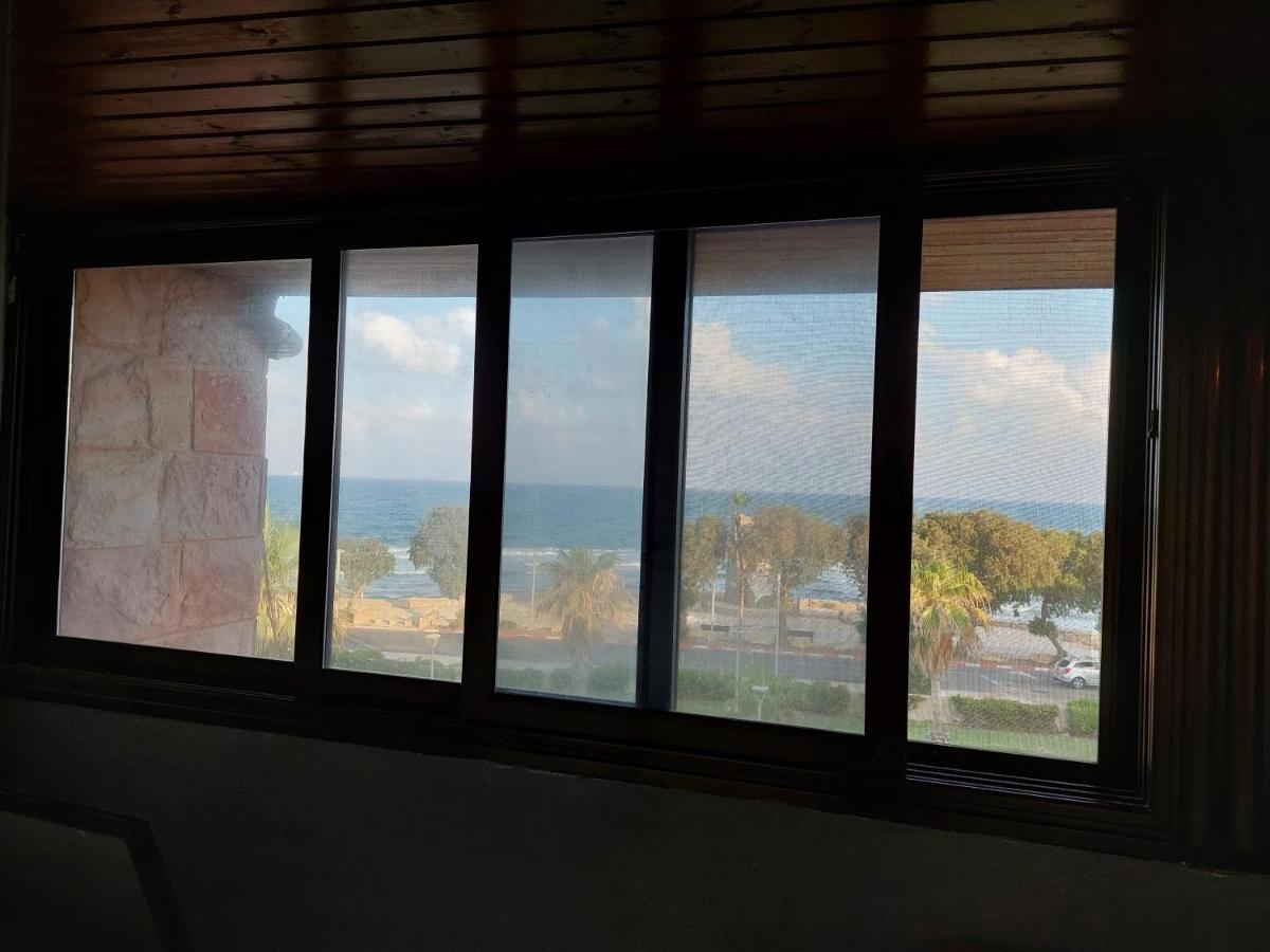First Sea Line Apartment, Acre - Amazing Coastal View In Heart Of Akko Экстерьер фото