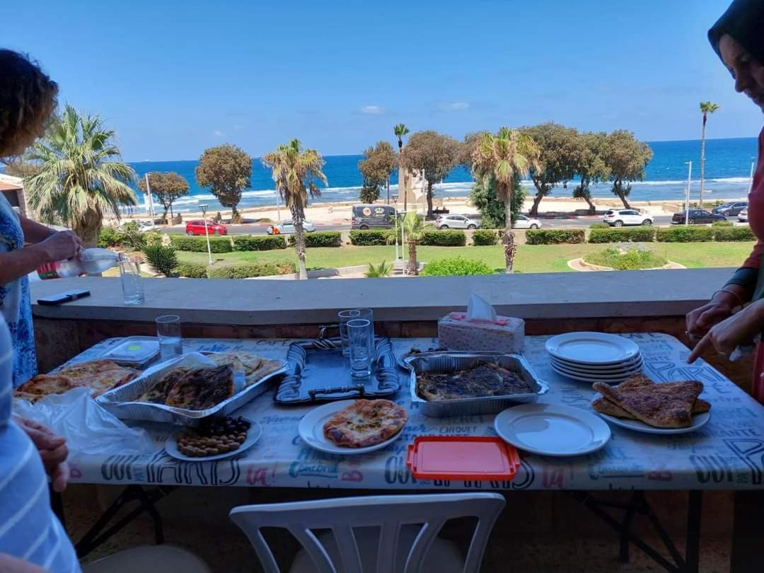 First Sea Line Apartment, Acre - Amazing Coastal View In Heart Of Akko Номер фото